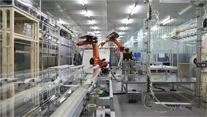 彩虹“G7.5 TFT-LCD基板玻璃關鍵工藝技術研發及產業化”項目通過成果鑒定，推動國產顯示技術突破